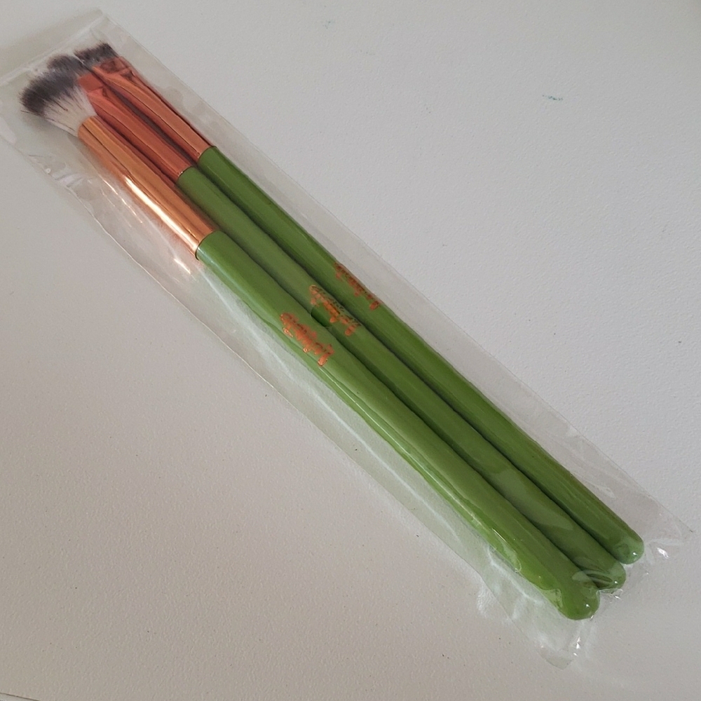 Alamar 3 Pc Green Makeup Brush Set